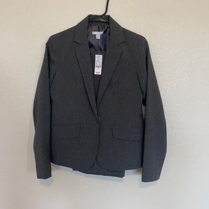 Gray Pant Suit Size 2/4- New York and Company